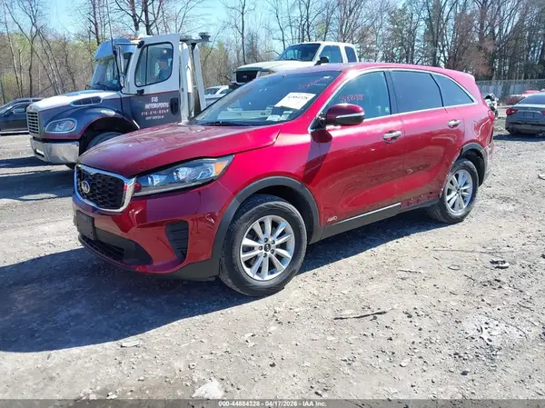 5XYPGDA37KG469092 2019 KIA SORENTO - Image 2