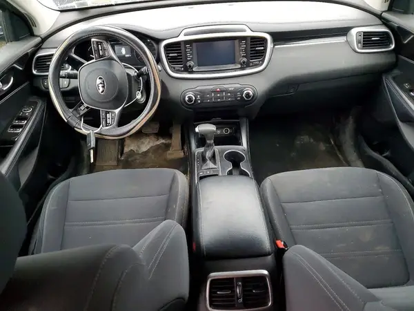 5XYPGDA37KG474597 2019 KIA SORENTO - Image 8