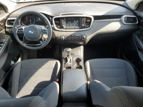 5XYPGDA37KG479167 2019 KIA SORENTO - Image 8