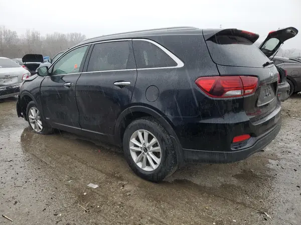 5XYPGDA37KG507744 2019 KIA SORENTO - Image 2