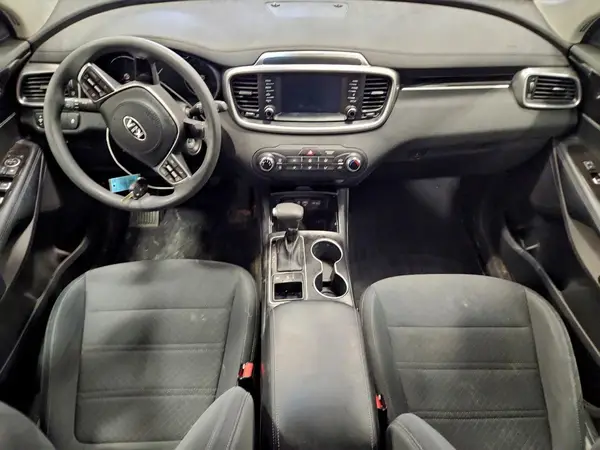 5XYPGDA37KG524687 2019 KIA SORENTO - Image 8