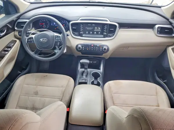 5XYPGDA37KG525225 2019 KIA SORENTO - Image 8