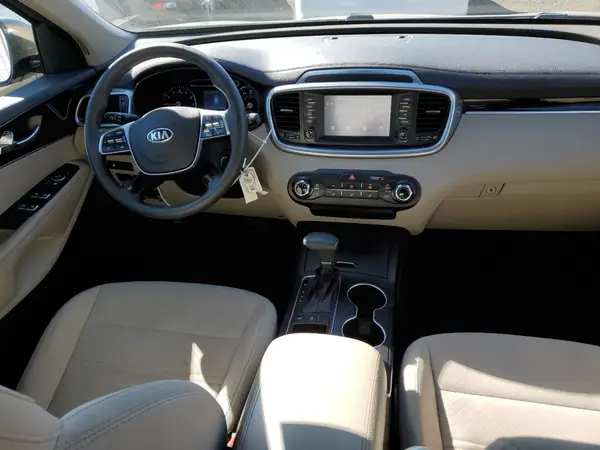 5XYPGDA37KG545328 2019 KIA SORENTO - Image 8