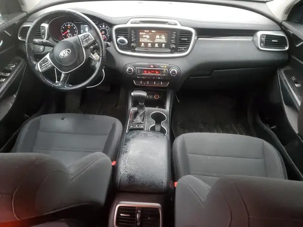 5XYPGDA37KG556572 2019 KIA SORENTO - Image 8
