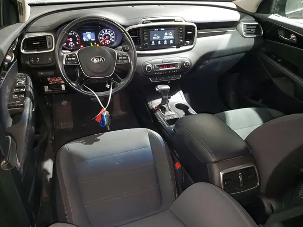 5XYPGDA37KG574862 2019 KIA SORENTO - Image 8