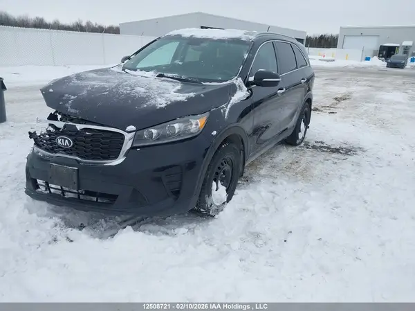 5XYPGDA37KG579902 2019 KIA SORENTO - Image 2