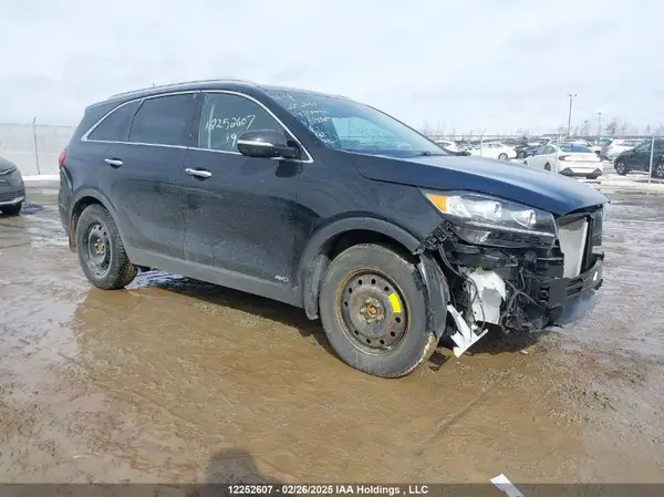 5XYPGDA37KG580600 2019 KIA SORENTO - Image 1