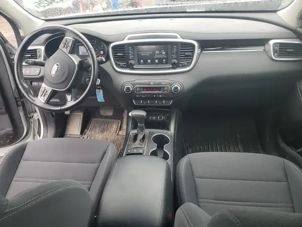5XYPGDA37LG658813 2020 KIA SORENTO - Image 8