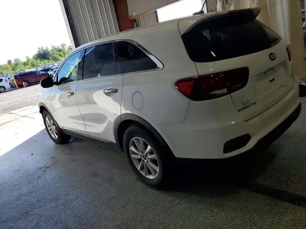 5XYPGDA37LG659475 2020 KIA SORENTO - Image 2