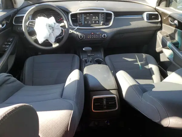 5XYPGDA37LG660691 2020 KIA SORENTO - Image 8