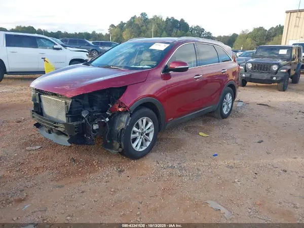 5XYPGDA37LG672825 2020 KIA SORENTO - Image 2