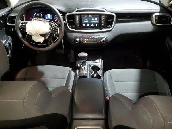 5XYPGDA37LG701675 2020 KIA SORENTO - Image 8