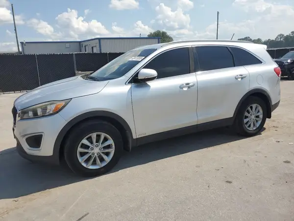 5XYPGDA38GG008894 2016 KIA SORENTO - Image 1