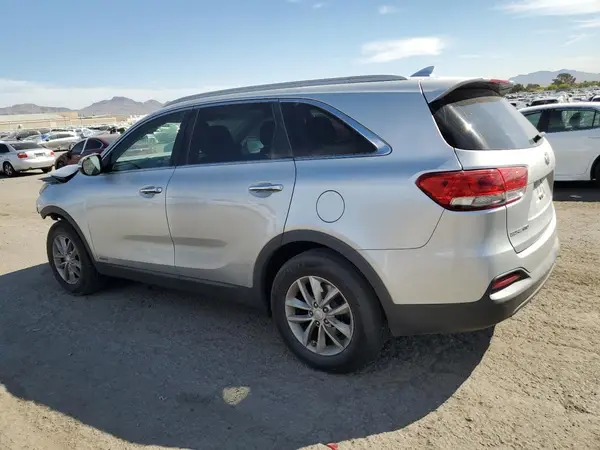 5XYPGDA38GG014646 2016 KIA SORENTO - Image 2