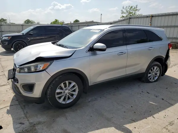 5XYPGDA38GG016512 2016 KIA SORENTO - Image 1