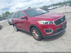 5XYPGDA38GG025176 2016 KIA SORENTO