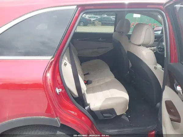 5XYPGDA38GG025176 2016 KIA SORENTO - Image 8