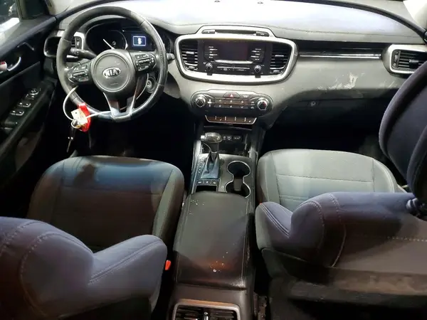 5XYPGDA38GG038686 2016 KIA SORENTO - Image 8