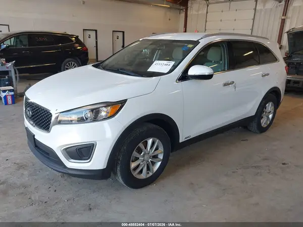 5XYPGDA38GG039515 2016 KIA SORENTO - Image 2