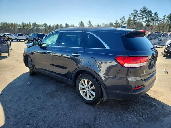 5XYPGDA38GG059019 2016 KIA SORENTO - Image 2