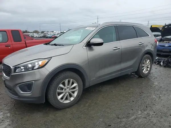 5XYPGDA38GG063989 2016 KIA SORENTO - Image 1