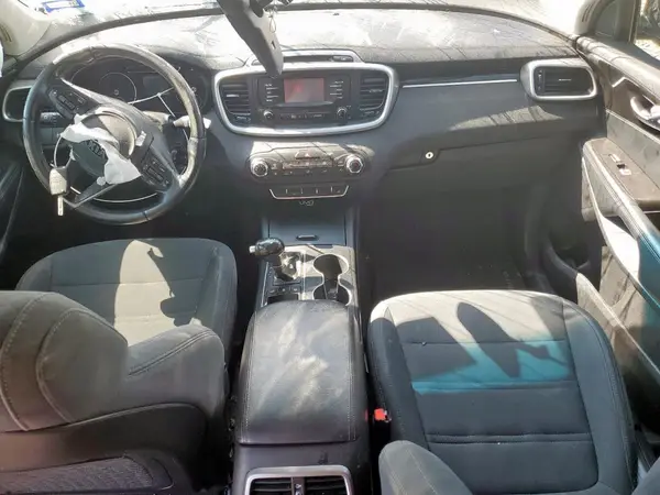 5XYPGDA38GG064088 2016 KIA SORENTO - Image 8