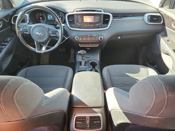 5XYPGDA38GG066343 2016 KIA SORENTO - Image 8