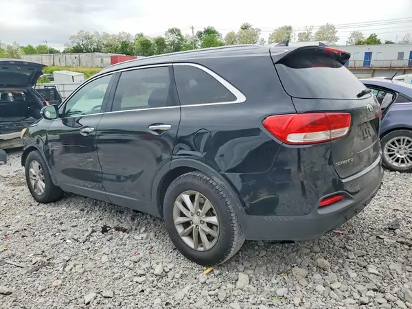 5XYPGDA38GG078654 2016 KIA SORENTO - Image 2