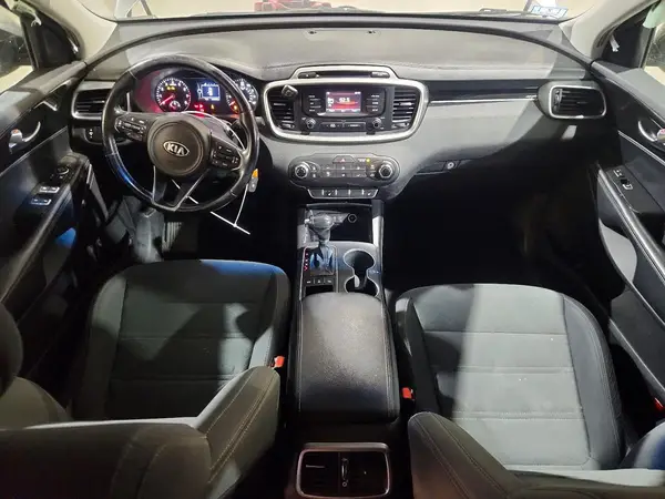 5XYPGDA38GG081537 2016 KIA SORENTO - Image 8