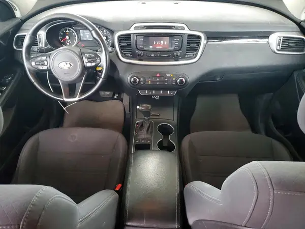 5XYPGDA38GG097267 2016 KIA SORENTO - Image 8