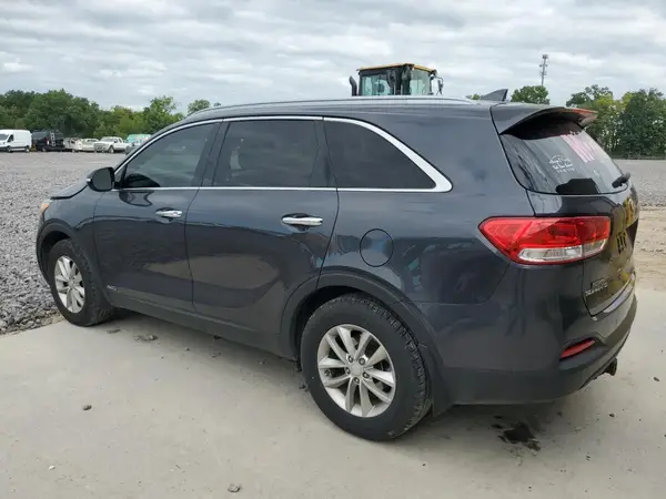 5XYPGDA38GG098516 2016 KIA SORENTO - Image 2