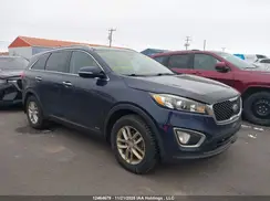 5XYPGDA38GG100328 2016 KIA SORENTO