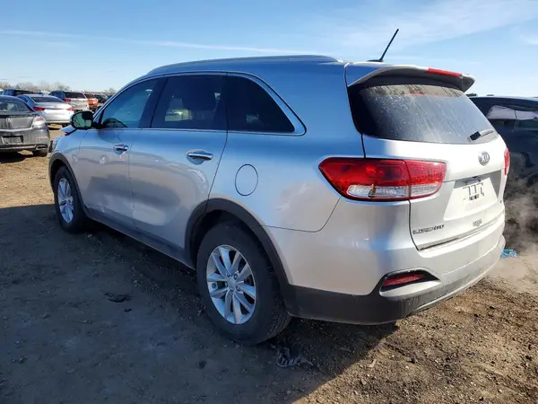 5XYPGDA38GG113399 2016 KIA SORENTO - Image 2