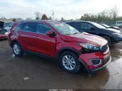 5XYPGDA38GG140831 2016 KIA SORENTO