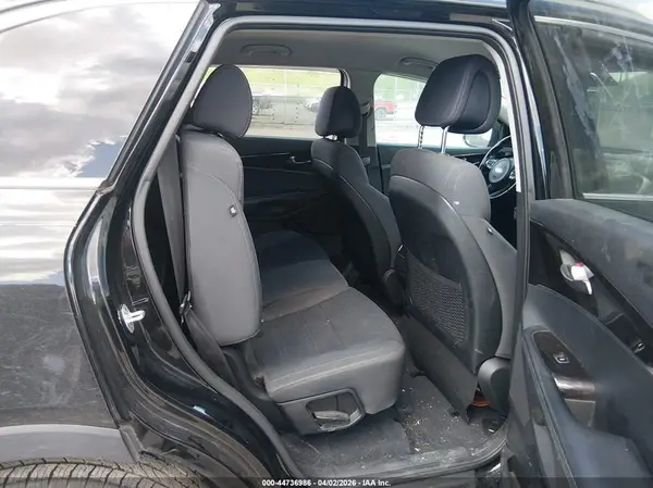 5XYPGDA38GG163008 2016 KIA SORENTO - Image 8