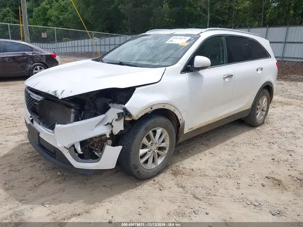 5XYPGDA38GG167964 2016 KIA SORENTO - Image 2