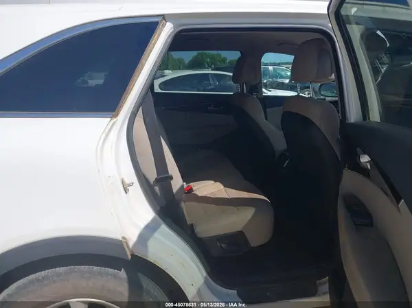 5XYPGDA38GG167964 2016 KIA SORENTO - Image 8