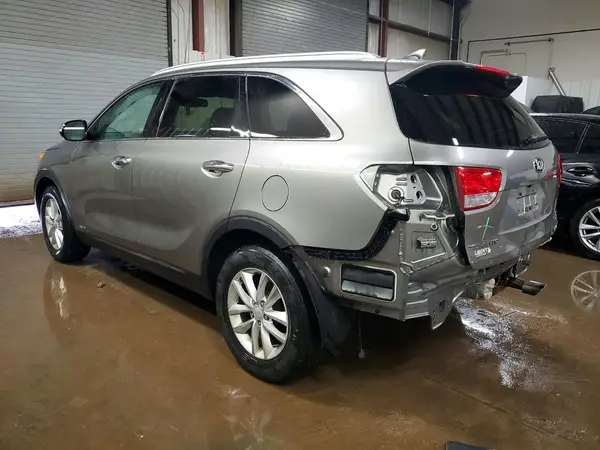 5XYPGDA38GG181492 2016 KIA SORENTO - Image 2