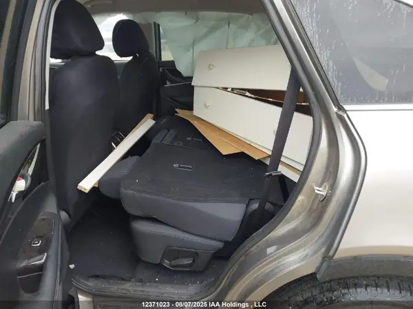 5XYPGDA38GG183100 2016 KIA SORENTO - Image 8