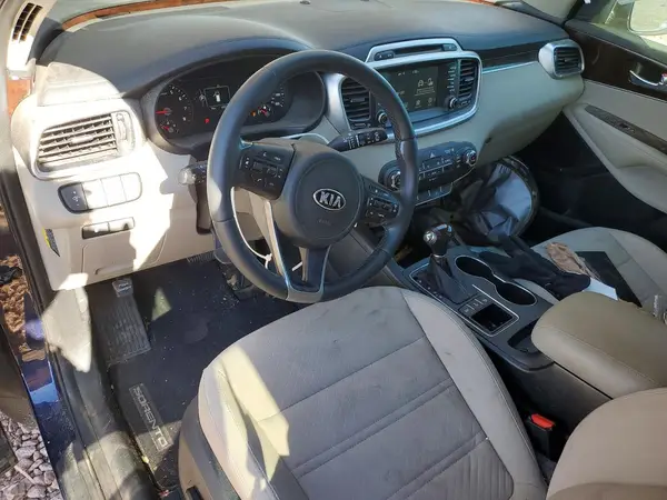 5XYPGDA38HG212449 2017 KIA SORENTO - Image 8