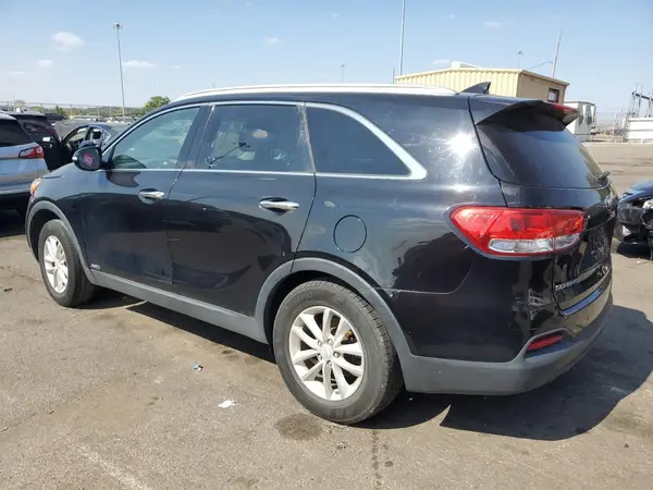 5XYPGDA38HG232314 2017 KIA SORENTO - Image 2