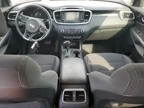 5XYPGDA38HG247010 2017 KIA SORENTO - Image 8