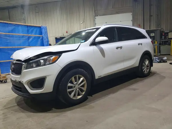 5XYPGDA38HG248125 2017 KIA SORENTO - Image 1