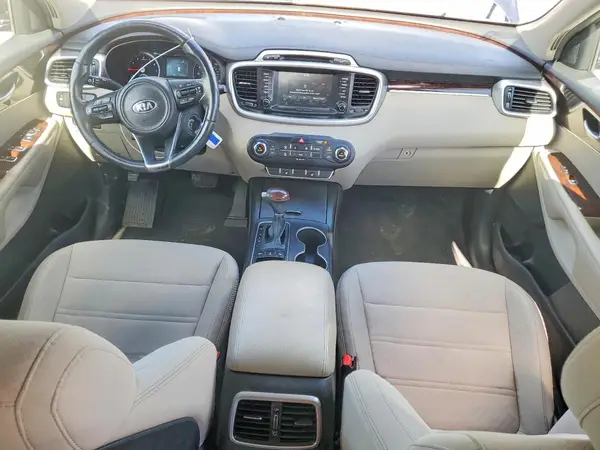 5XYPGDA38HG262039 2017 KIA SORENTO - Image 8