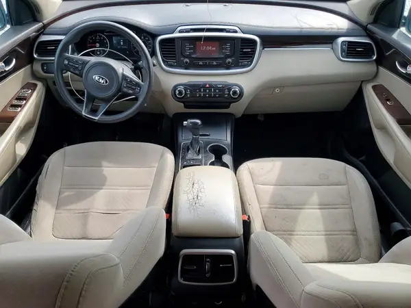 5XYPGDA38HG263093 2017 KIA SORENTO - Image 8