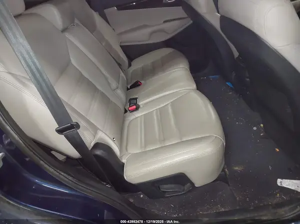 5XYPGDA38HG287202 2017 KIA SORENTO - Image 8