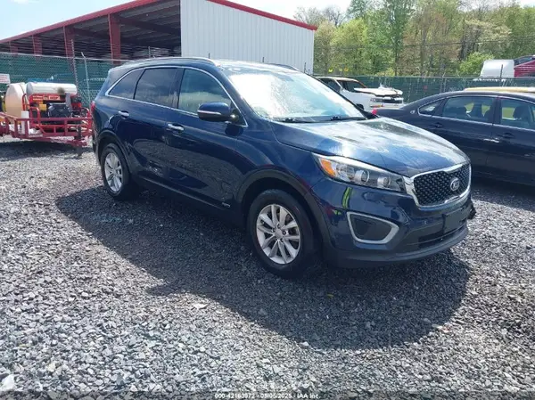 5XYPGDA38HG294330 2017 KIA SORENTO - Image 1