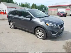 5XYPGDA38HG295316 2017 KIA SORENTO