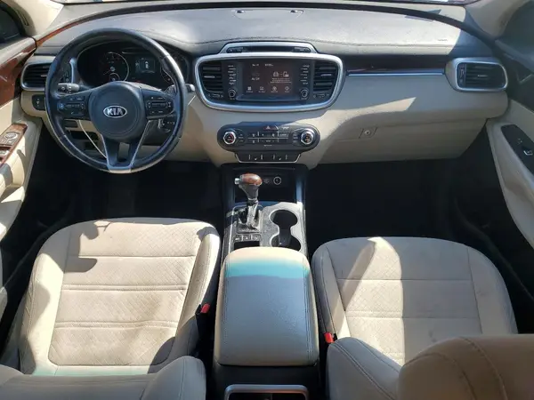 5XYPGDA38JG339272 2018 KIA SORENTO - Image 8