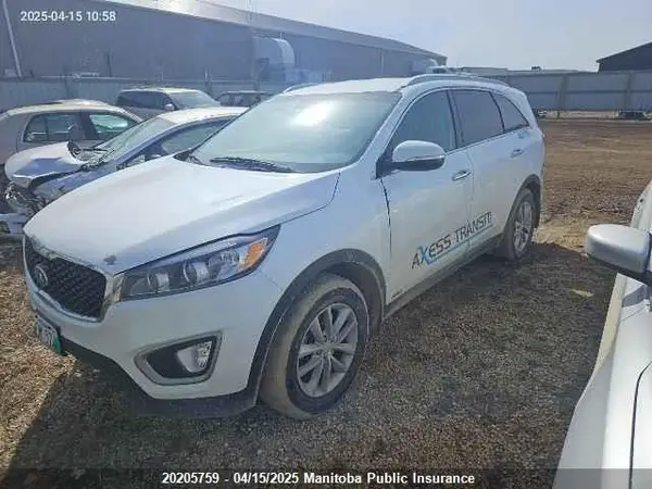 5XYPGDA38JG344925 2018 KIA SORENTO - Image 2